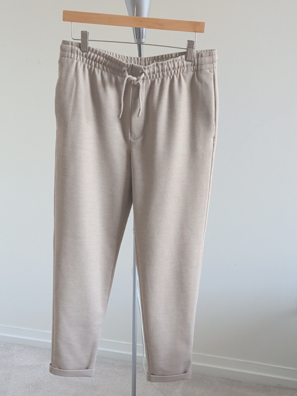Zara Men's Beige Drawstring Joggers